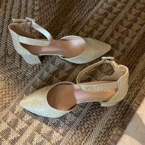 Size 9 Brand New Sandals